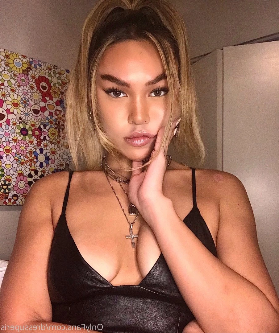 dress up eris [ dressuperis ] Onlyfans leaked photo 333472 on Hotleaks.tv