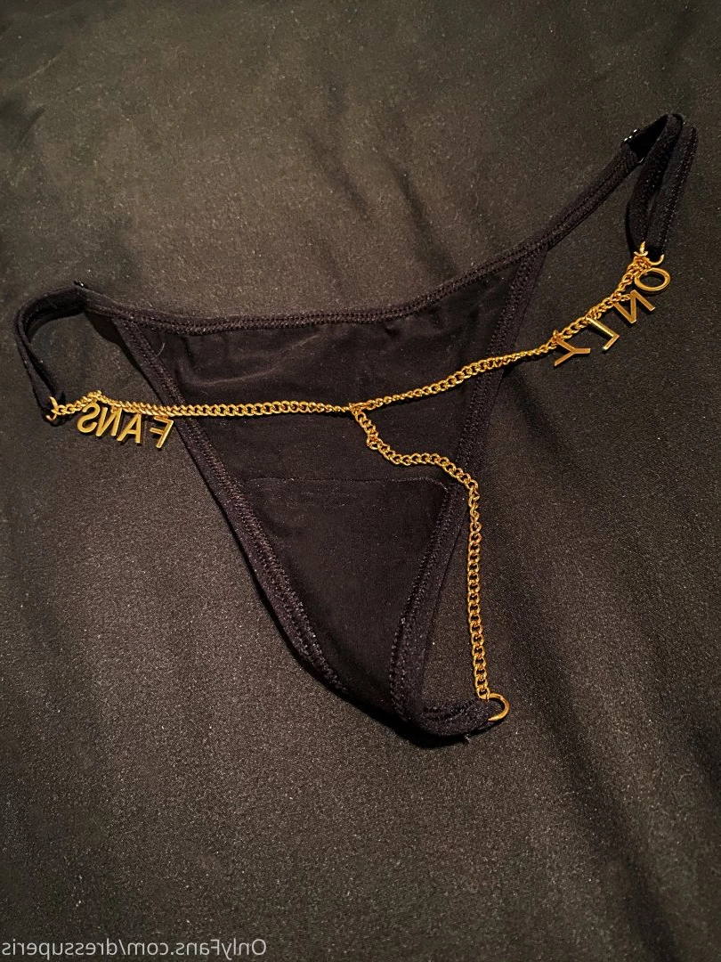 dress up eris [ dressuperis ] Onlyfans leaked photo 333522 on Hotleaks.tv