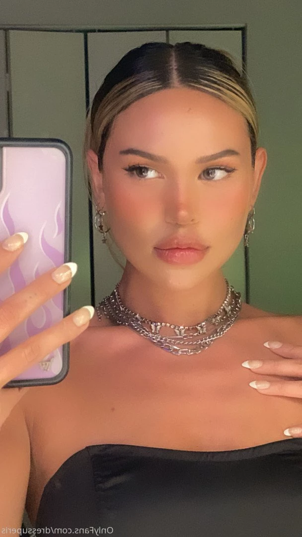 dress up eris [ dressuperis ] Onlyfans leaked photo 333558 on Hotleaks.tv