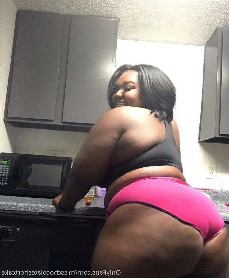 Big Fine ShortCake 🍰 [ misschocolateshortcake ] Onlyfans leaked photo 2961556 on Hotleaks.tv