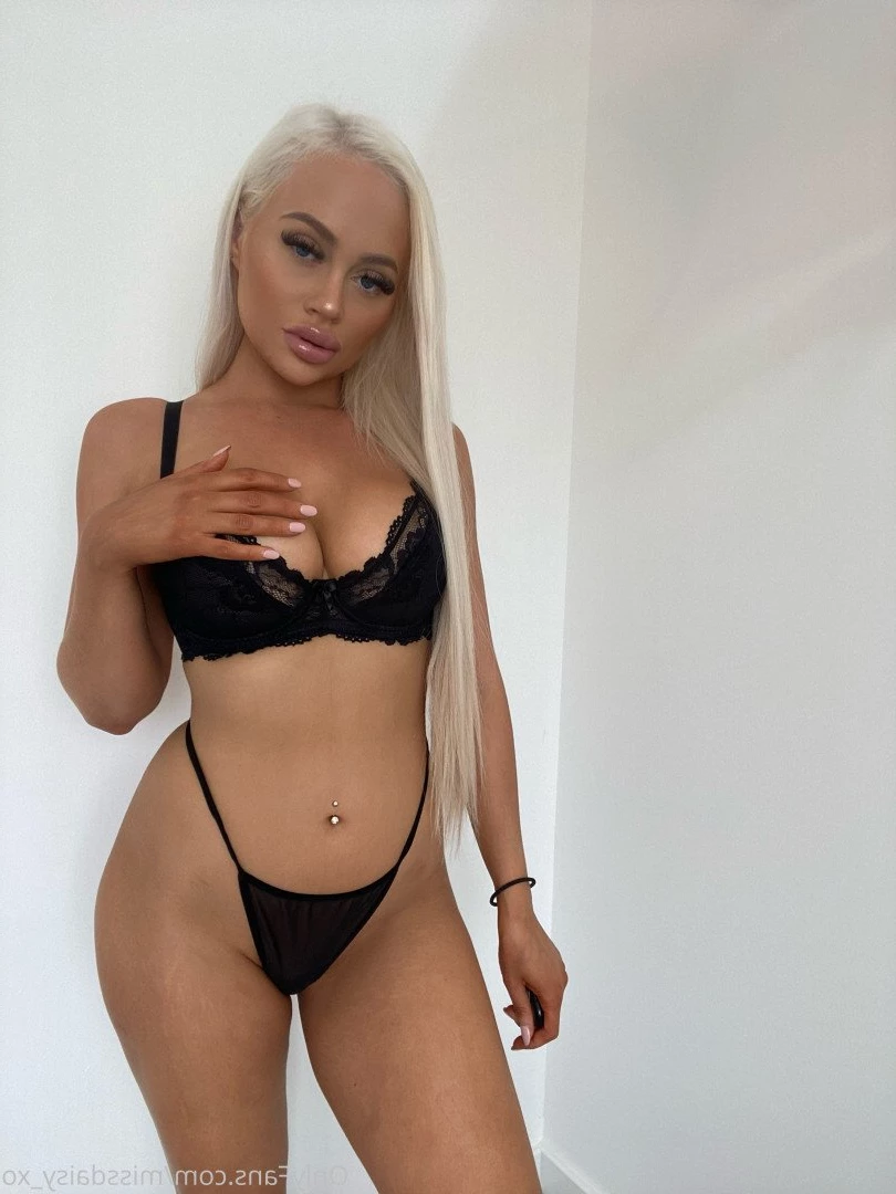Miss daisy 😈  💦 [ missdaisy_xo ] Onlyfans leaked photo 3061081 on Hotleaks.tv