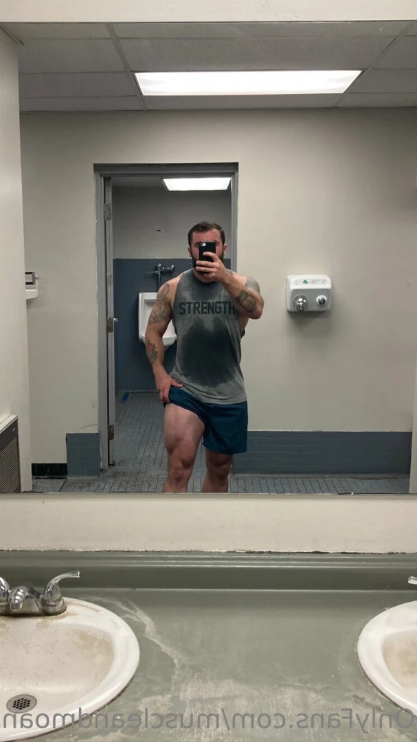 PowerliftingPlow [ muscleandmoans ] Onlyfans leaked photo 9715988 on Hotleaks.tv