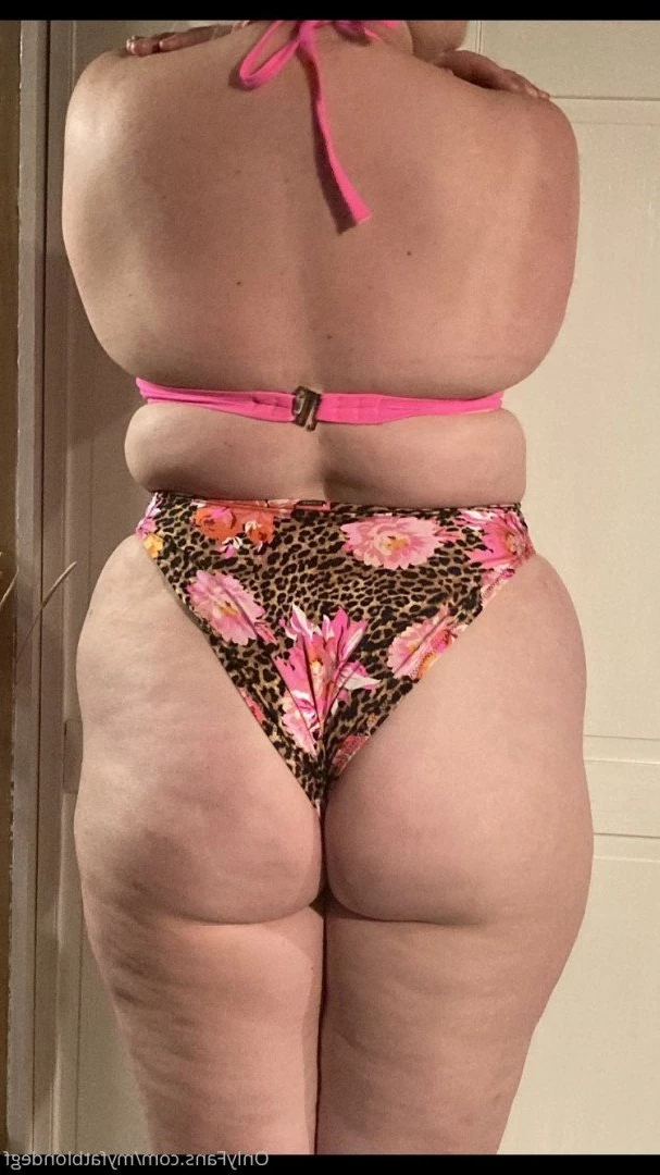 MyFatBlondeGirlfriend [ myfatblondegf ] Onlyfans leaked photo 2987148 on Hotleaks.tv