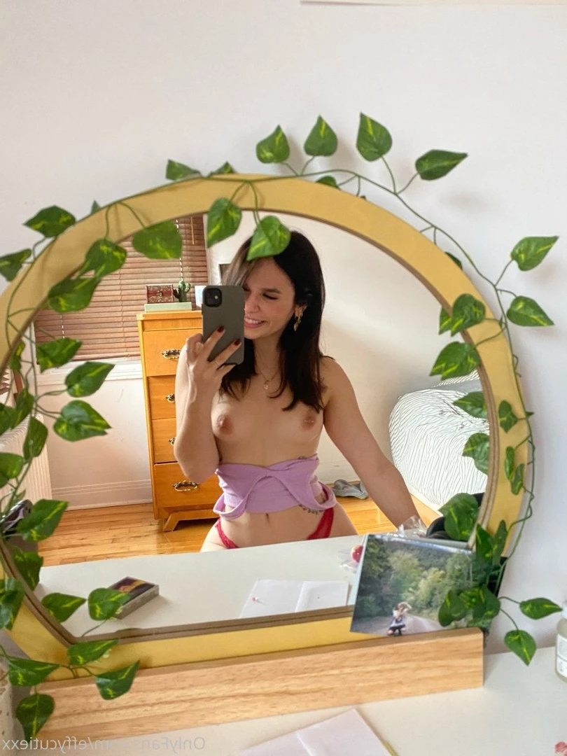 Effy [ effycutiexx ] Onlyfans leaked photo 337511 on Hotleaks.tv