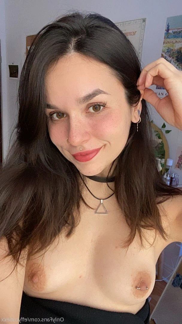 Effy [ effycutiexx ] Onlyfans leaked photo 338198 on Hotleaks.tv