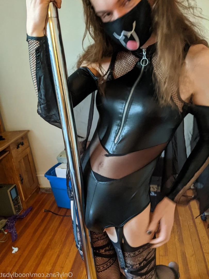 Rezzy the heckbat 🔞 [ noodlybat ] Onlyfans leaked photo 2993858 on Hotleaks.tv