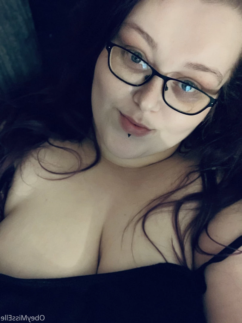 👑 Elle 👑 [ obeymisselle ] Onlyfans leaked photo 9758534 on Hotleaks.tv