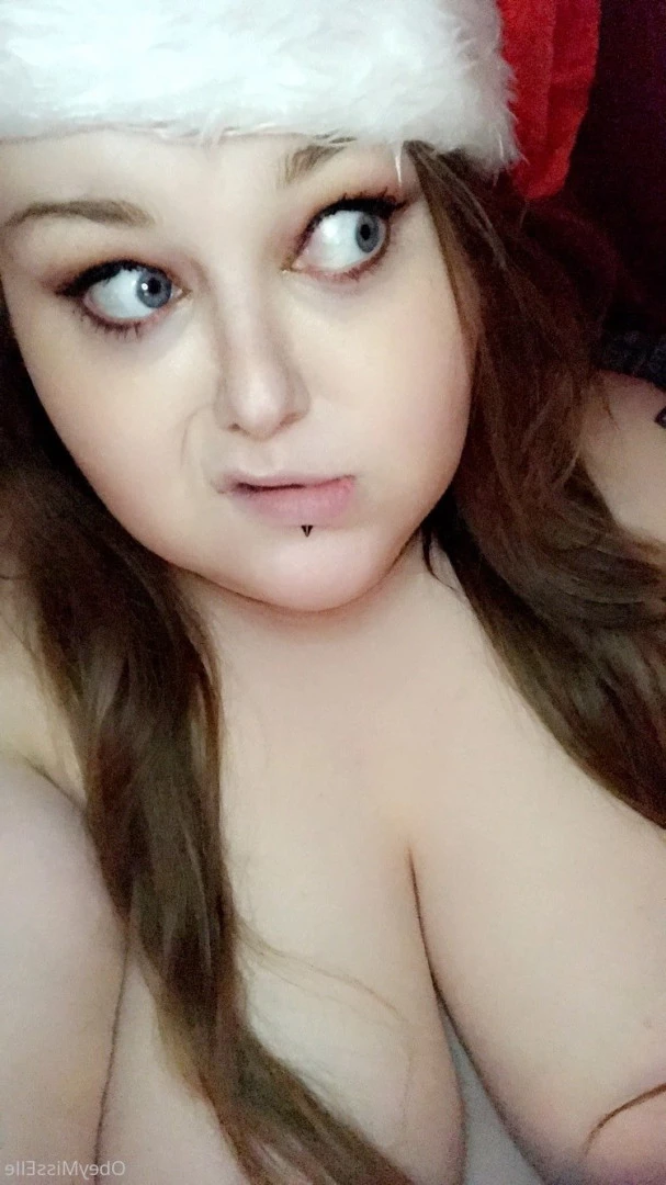 👑 Elle 👑 [ obeymisselle ] Onlyfans leaked photo 9758879 on Hotleaks.tv
