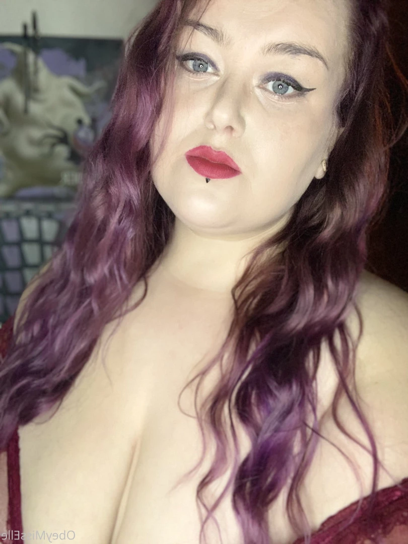 👑 Elle 👑 [ obeymisselle ] Onlyfans leaked photo 9759087 on Hotleaks.tv