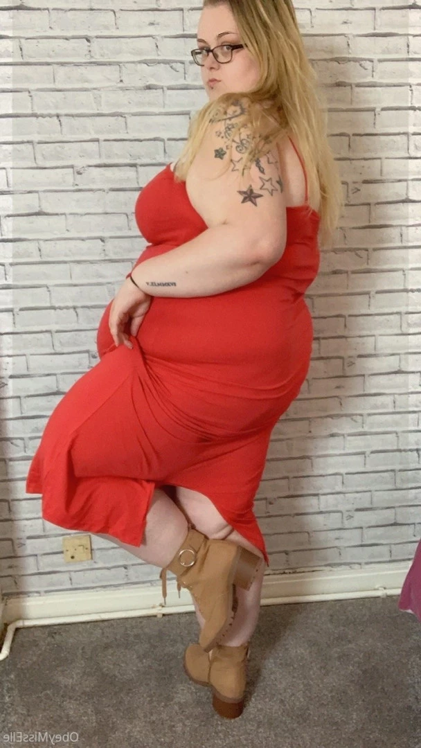 👑 Elle 👑 [ obeymisselle ] Onlyfans leaked photo 9762688 on Hotleaks.tv