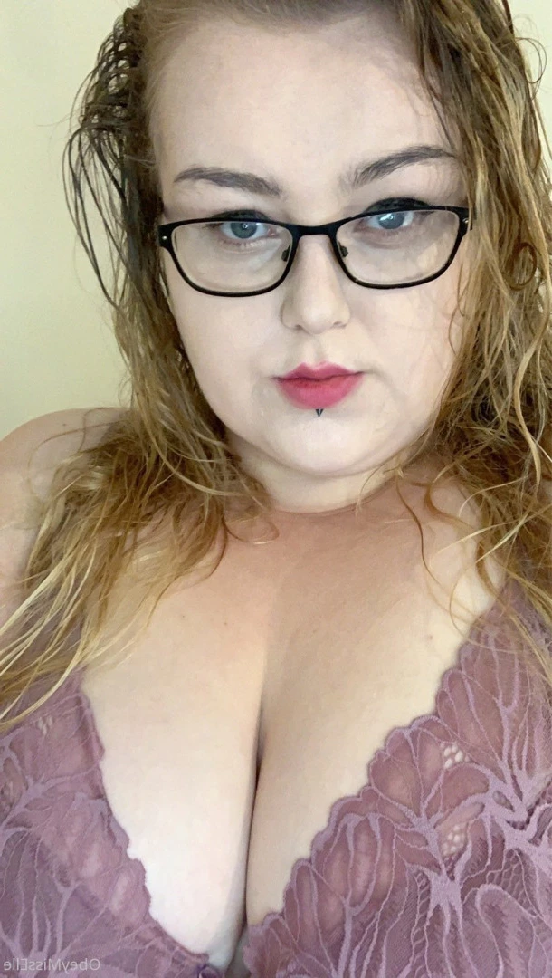 👑 Elle 👑 [ obeymisselle ] Onlyfans leaked photo 9764477 on Hotleaks.tv