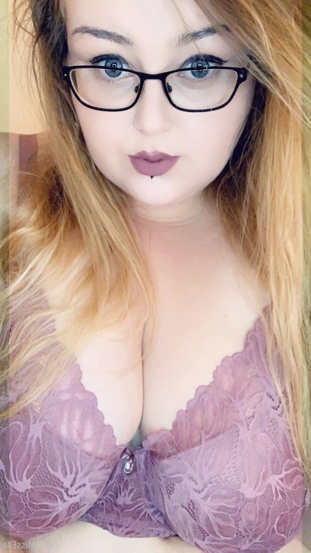 👑 Elle 👑 [ obeymisselle ] Onlyfans leaked photo 9767444 on Hotleaks.tv