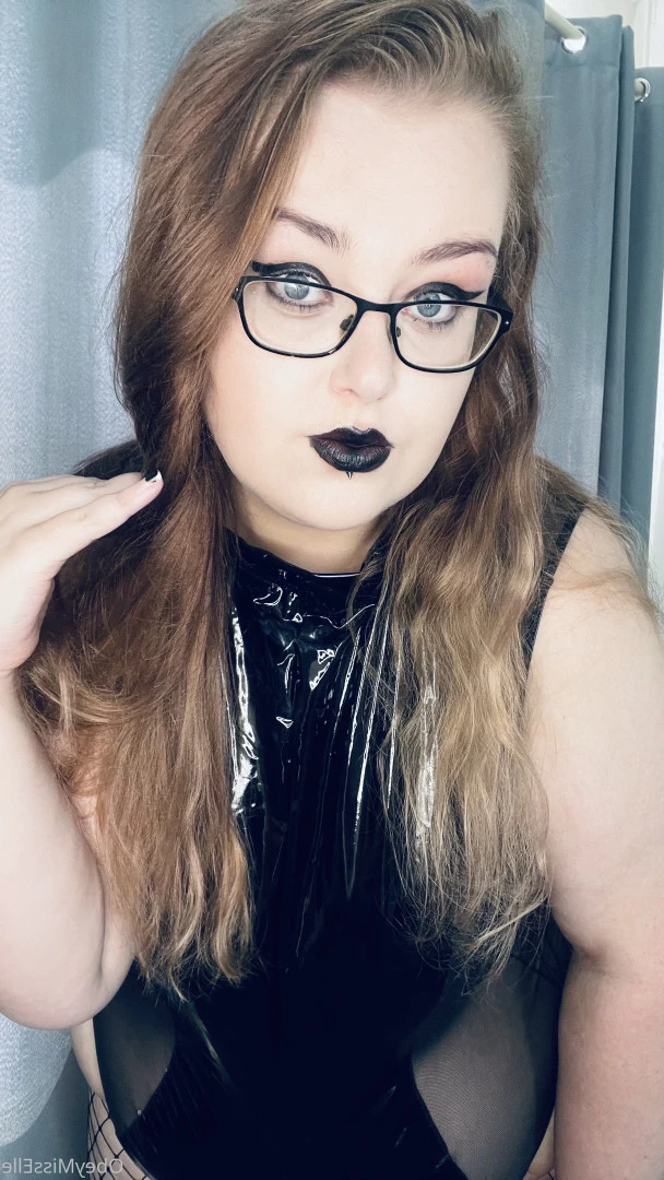 👑 Elle 👑 [ obeymisselle ] Onlyfans leaked photo 9767634 on Hotleaks.tv