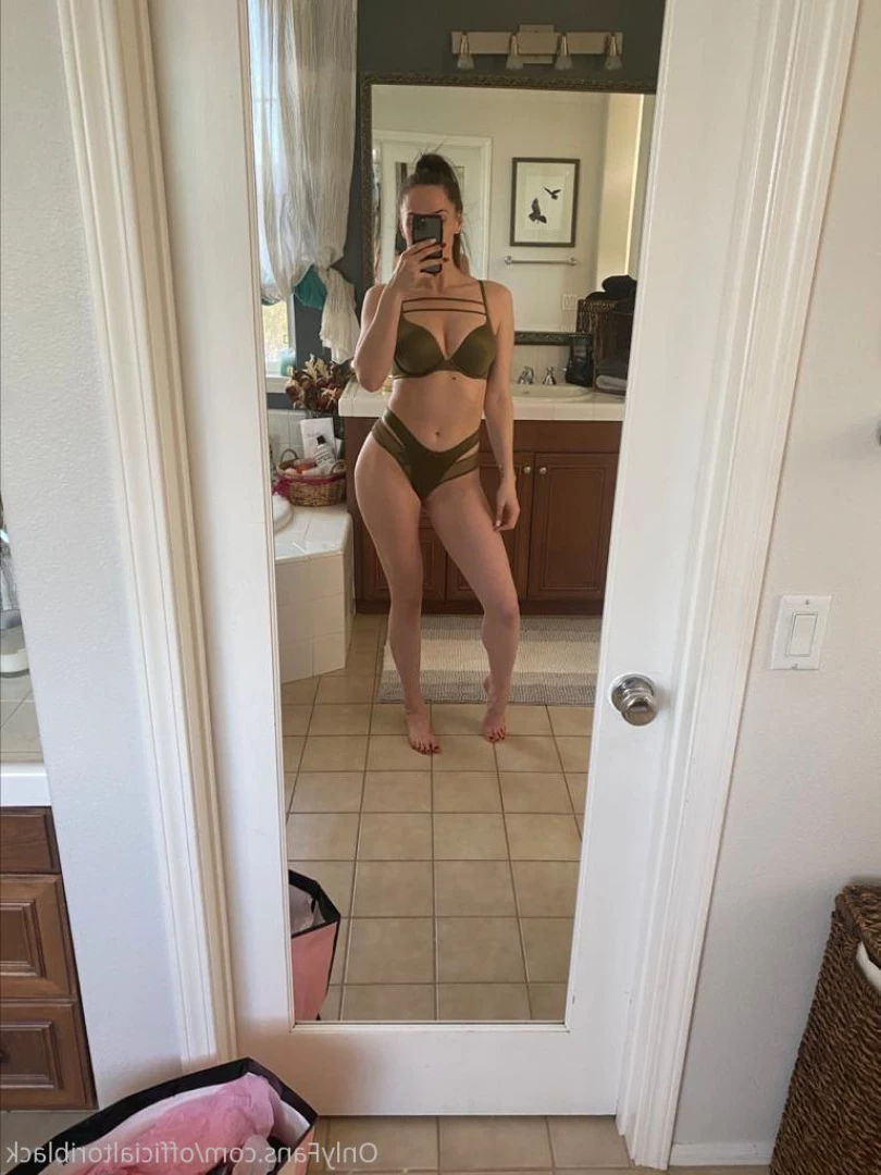 Tori Black [ officialtoriblack ] Onlyfans leaked photo 9754283 on Hotleaks.tv