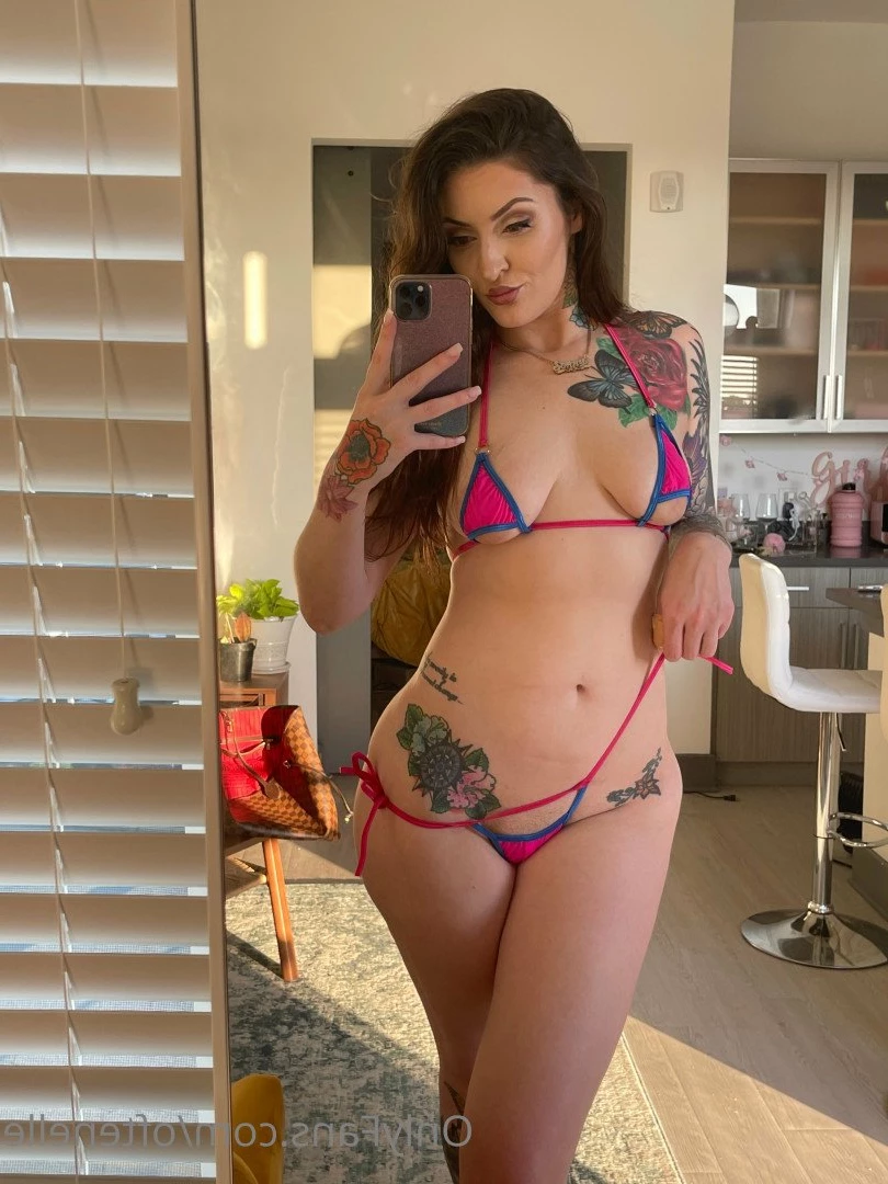 oftenelle Onlyfans leaked photo 2851686 on Hotleaks.tv
