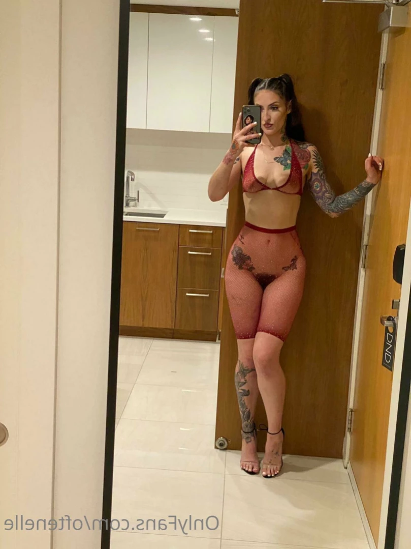 oftenelle Onlyfans leaked photo 14185296 on Hotleaks.tv