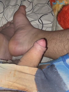 16702354