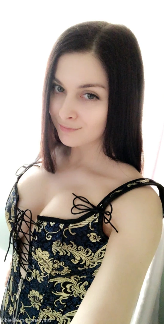 Ellie Idol [ ellieidol ] Onlyfans leaked photo 12233714 on Hotleaks.tv