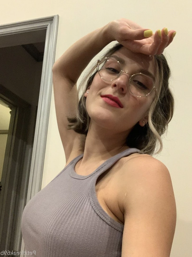 Petite Hotwife [ petitfreak69b ] Onlyfans leaked photo 3189112 on Hotleaks.tv