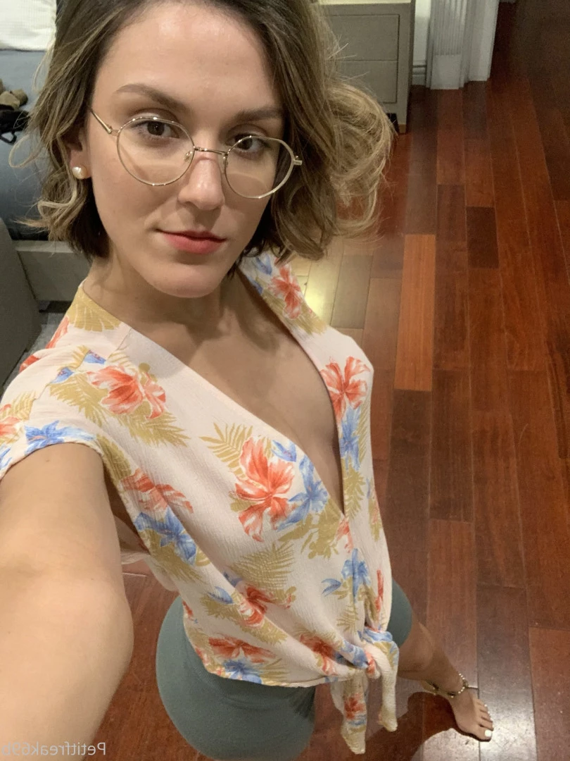 Petite Hotwife [ petitfreak69b ] Onlyfans leaked photo 5721381 on Hotleaks.tv