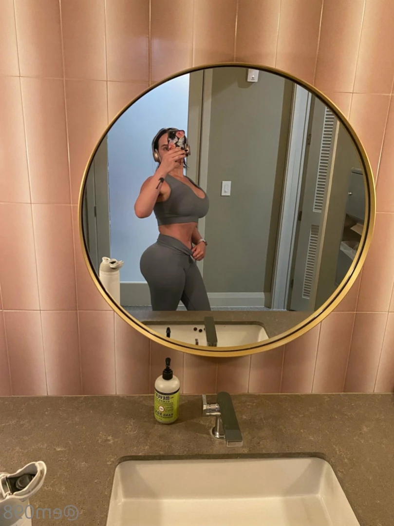 Em 🦋 [ em098 ] Onlyfans leaked photo 12210687 on Hotleaks.tv