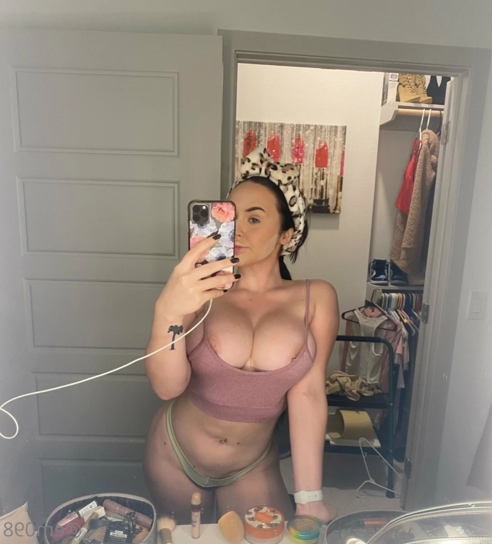 Em 🦋 [ em098 ] Onlyfans leaked photo 13822791 on Hotleaks.tv