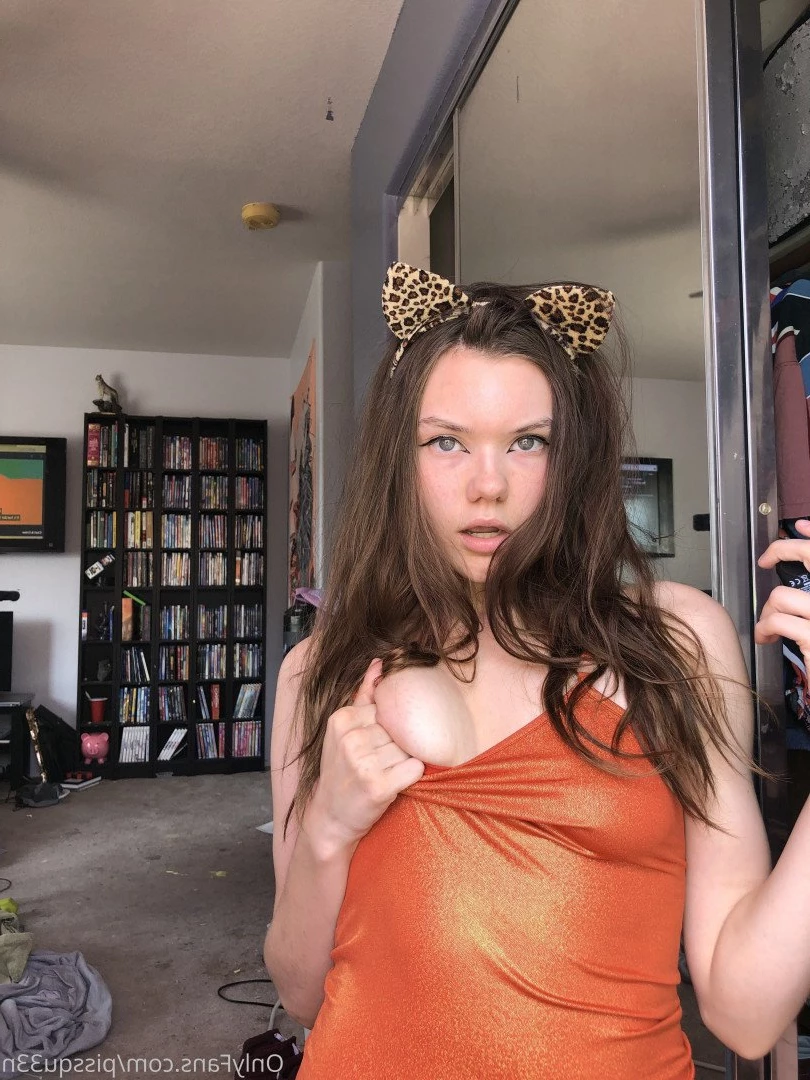 ☆ lydia ☆ [ pissqu33n ] Onlyfans leaked photo 2805908 on Hotleaks.tv