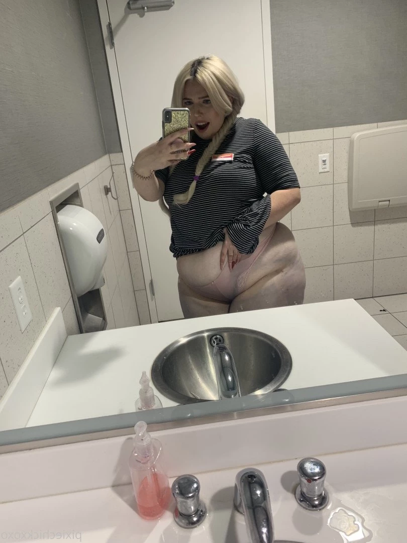 pixiechickxoxo Onlyfans leaked photo 2834807 on Hotleaks.tv