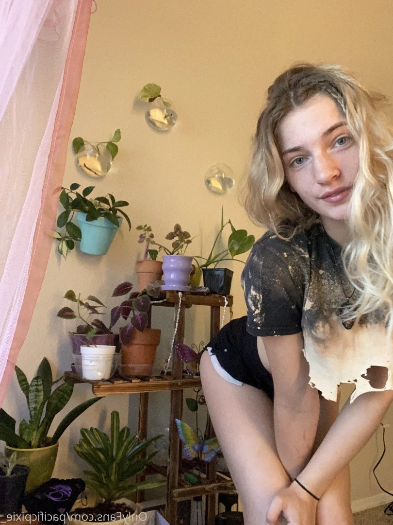Pixie Nicky [ pixienicky ] Onlyfans leaked photo 2783591 on Hotleaks.tv