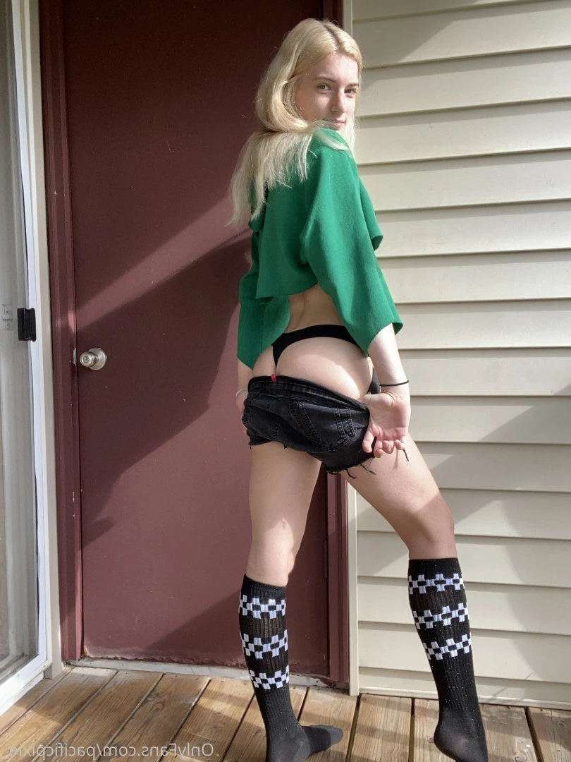 Pixie Nicky [ pixienicky ] Onlyfans leaked photo 2790402 on Hotleaks.tv