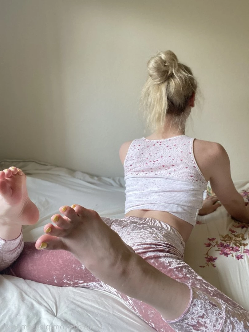 Pixie Nicky [ pixienicky ] Onlyfans leaked photo 2791444 on Hotleaks.tv