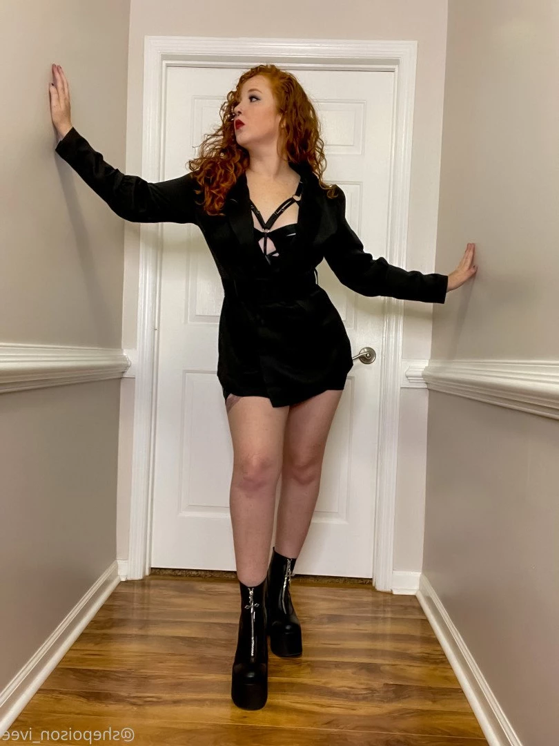 💝Poison Ivee [ poison_ivee ] Onlyfans leaked photo 2849274 on Hotleaks.tv