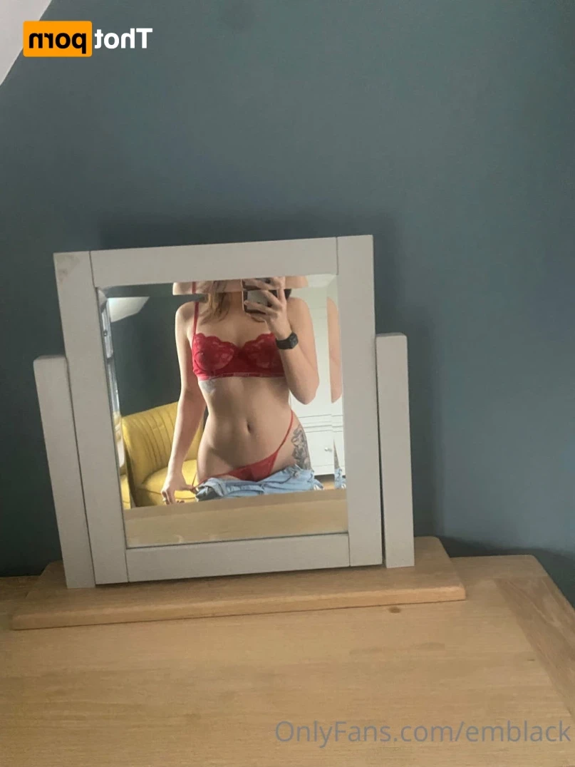 EMILY BLACK [ emblack ] Onlyfans leaked photo 13836664 on Hotleaks.tv