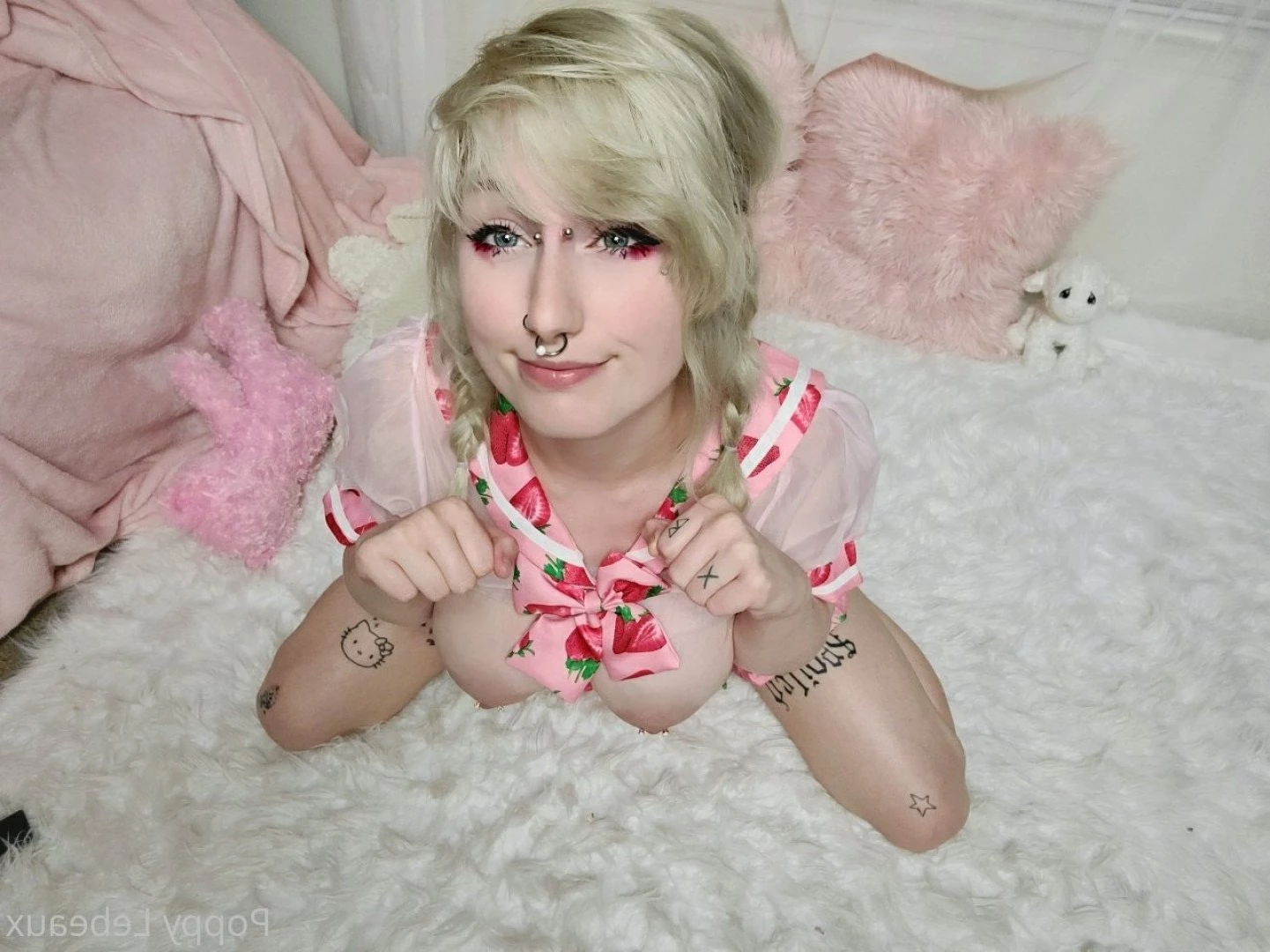 𝕻𝖔𝖕𝖕𝖞 🎀 𝕷𝖊𝖇𝖊𝖆𝖚𝖝 [ poppylebeaux ] Onlyfans leaked photo 2868864 on Hotleaks.tv