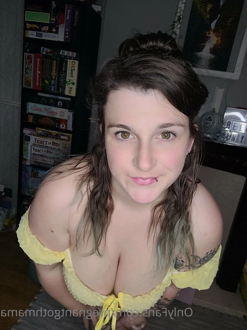 Pregnant Goth Mama [ pregnantgothmama ] Onlyfans leaked photo 2767595 on Hotleaks.tv