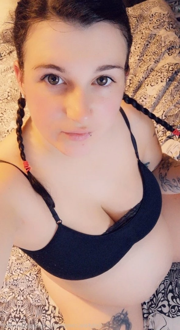Pregnant Goth Mama [ pregnantgothmama ] Onlyfans leaked photo 2775027 on Hotleaks.tv