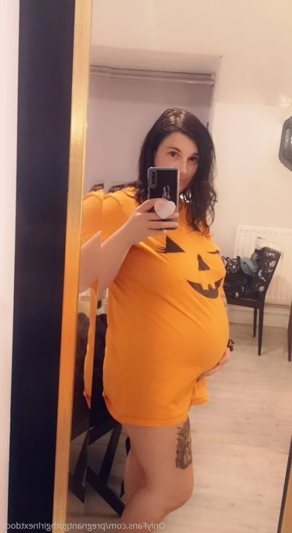 Pregnant Goth Mama [ pregnantgothmama ] Onlyfans leaked photo 2777075 on Hotleaks.tv