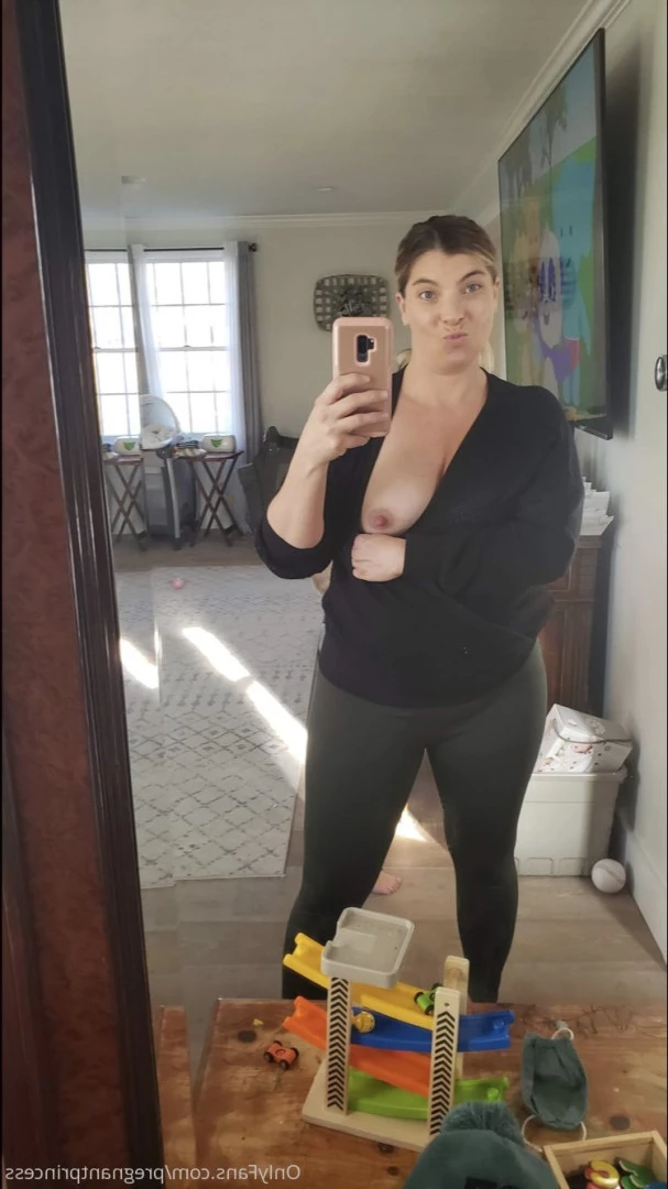 pregnantprincess Onlyfans leaked photo 5760199 on Hotleaks.tv