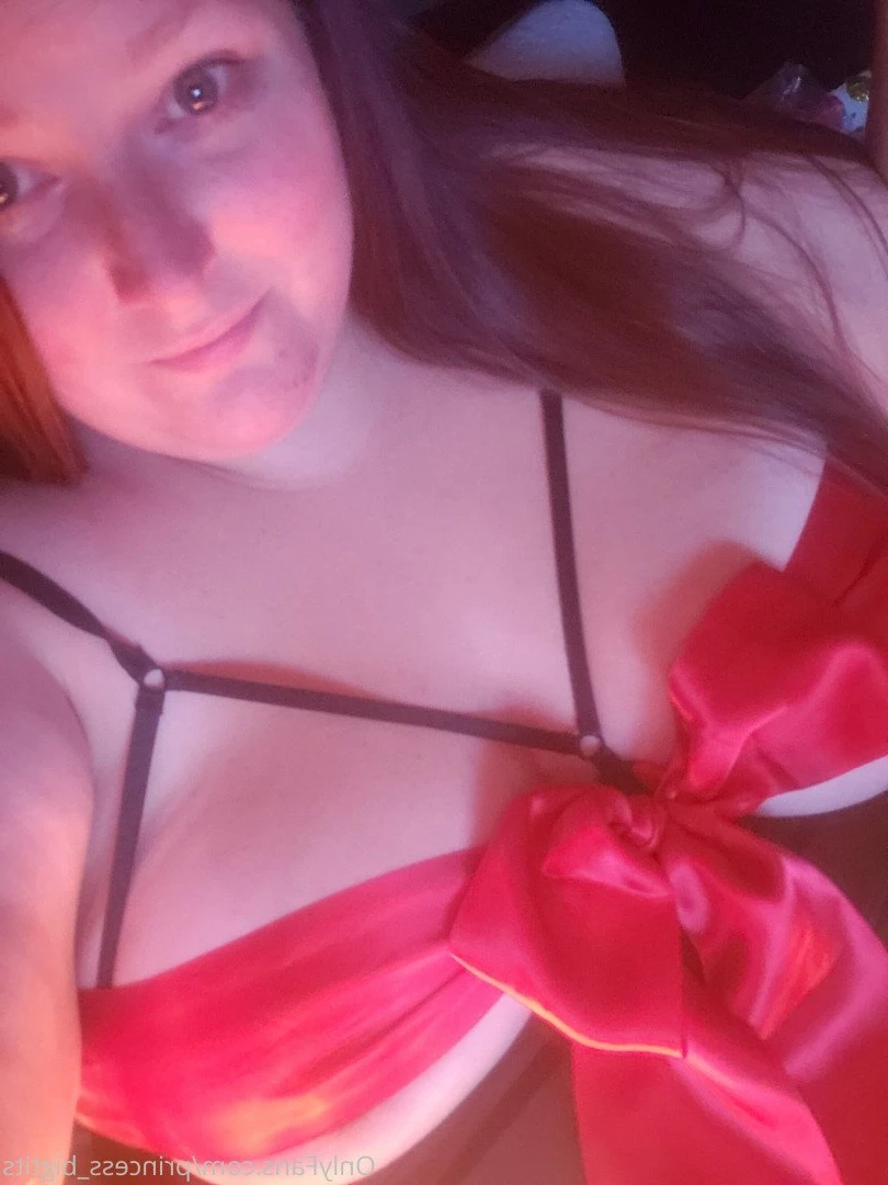 Princess Big Tits 👸 [ princess_bigtits ] Onlyfans leaked photo 2850854 on Hotleaks.tv