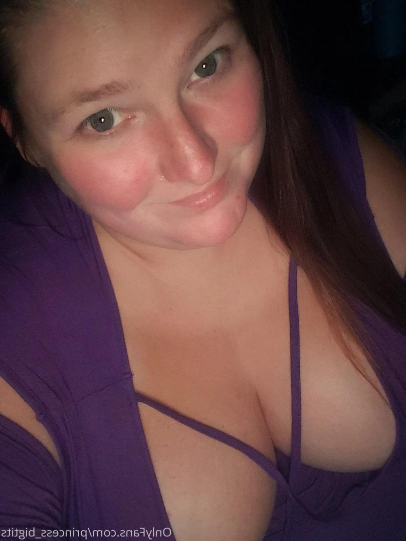 Princess Big Tits 👸 [ princess_bigtits ] Onlyfans leaked photo 2851232 on Hotleaks.tv