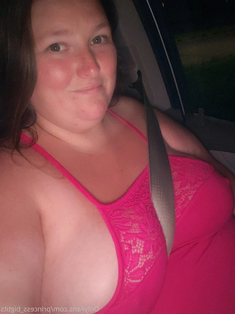 Princess Big Tits 👸 [ princess_bigtits ] Onlyfans leaked photo 2851402 on Hotleaks.tv