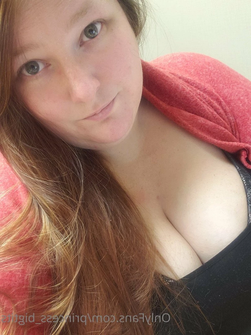 Princess Big Tits 👸 [ princess_bigtits ] Onlyfans leaked photo 2851712 on Hotleaks.tv