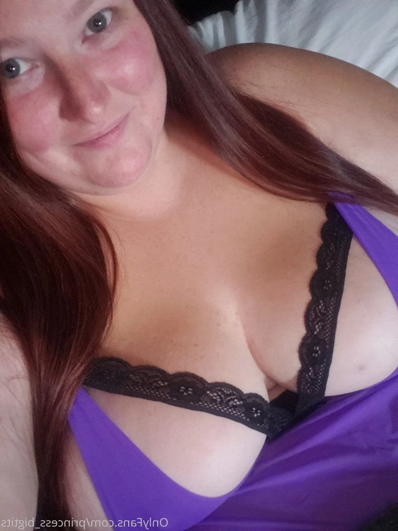 Princess Big Tits 👸 [ princess_bigtits ] Onlyfans leaked photo 2853276 on Hotleaks.tv