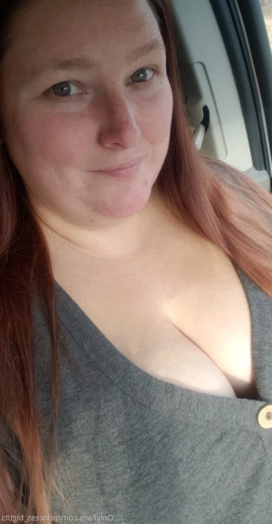 Princess Big Tits 👸 [ princess_bigtits ] Onlyfans leaked photo 2853423 on Hotleaks.tv