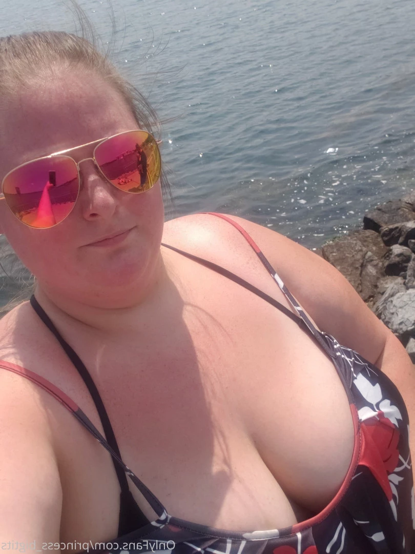 Princess Big Tits 👸 [ princess_bigtits ] Onlyfans leaked photo 5759683 on Hotleaks.tv