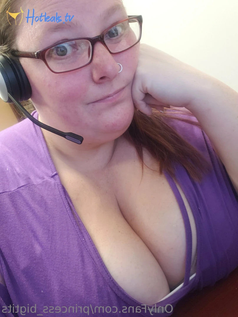 Princess Big Tits 👸 [ princess_bigtits ] Onlyfans leaked photo 12563090 on Hotleaks.tv