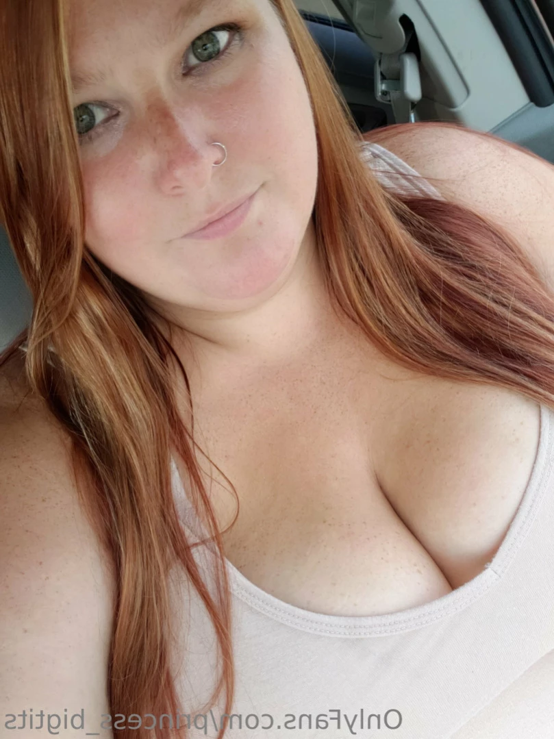 Princess Big Tits 👸 [ princess_bigtits ] Onlyfans leaked photo 15824378 on Hotleaks.tv