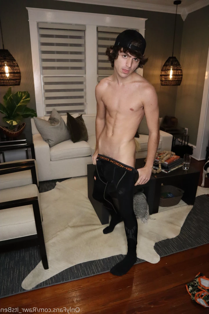 itsben [ rawr_itsben ] Onlyfans leaked photo 5696618 on Hotleaks.tv