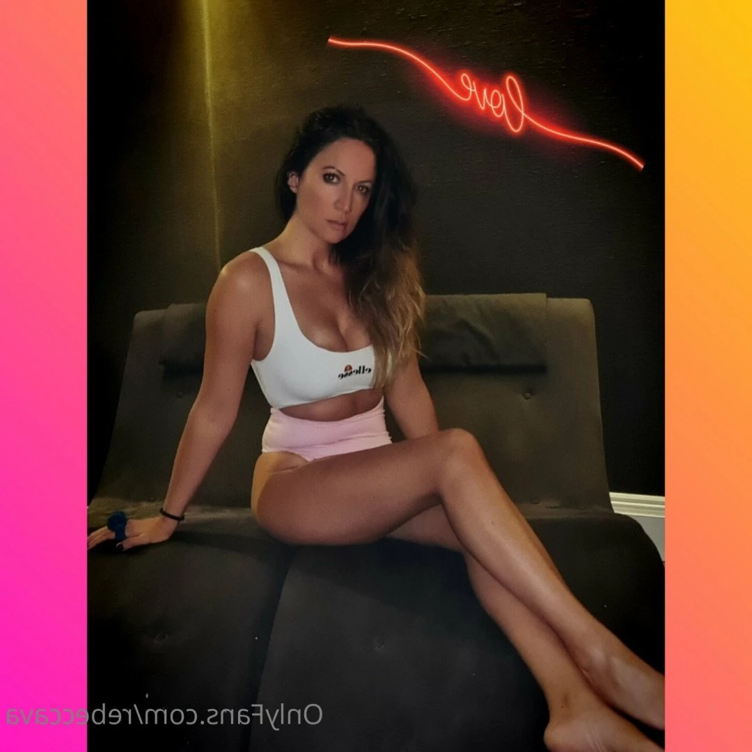 Rebecca Vocal Athlete [ rebeccava ] Onlyfans leaked photo 2771455 on Hotleaks.tv