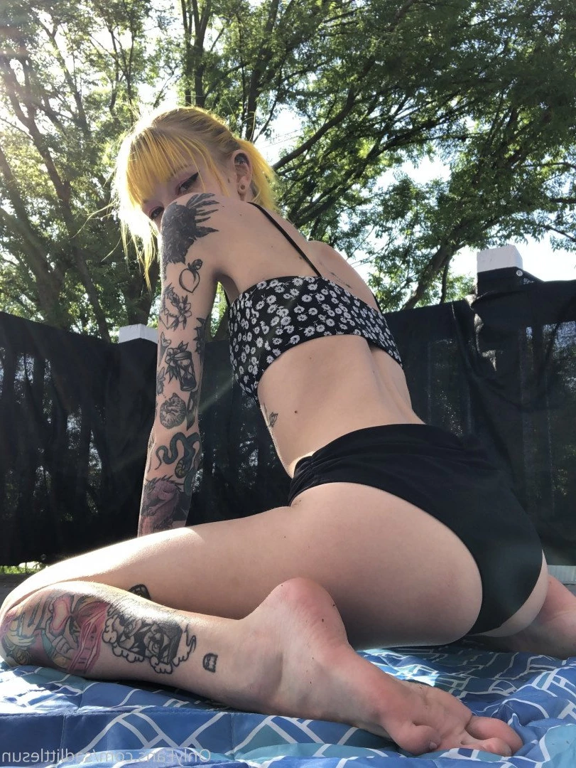 sunshine [ sadlittlesun ] Onlyfans leaked photo 2784105 on Hotleaks.tv